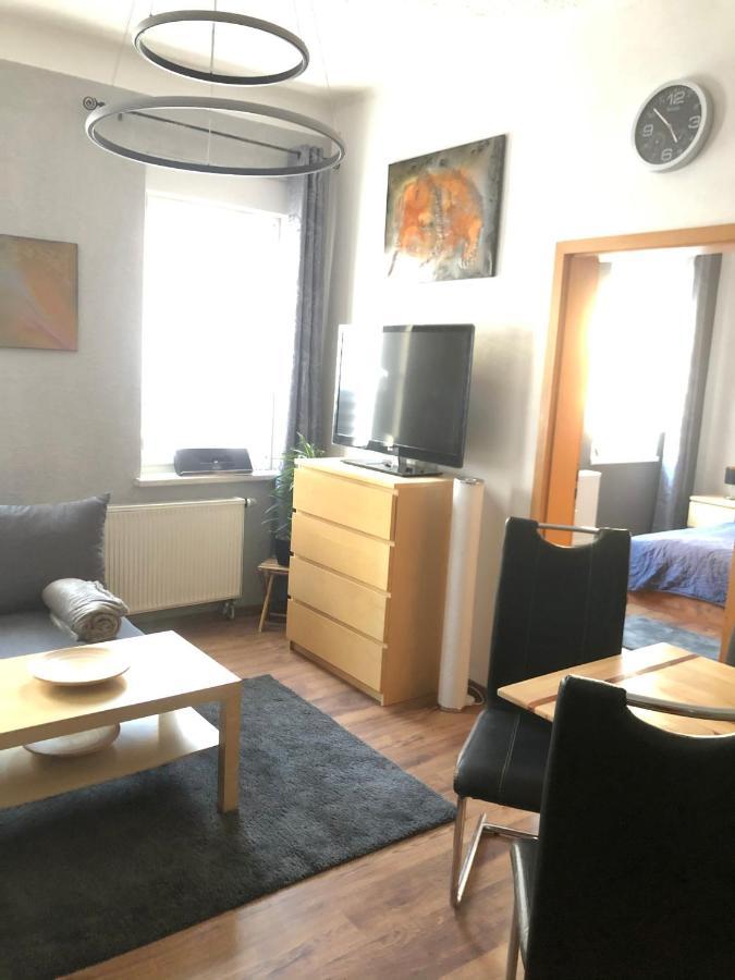 Delux Ferienwohnung Kunstgalerie Und Ilmradweg Kranichfeld Exteriér fotografie