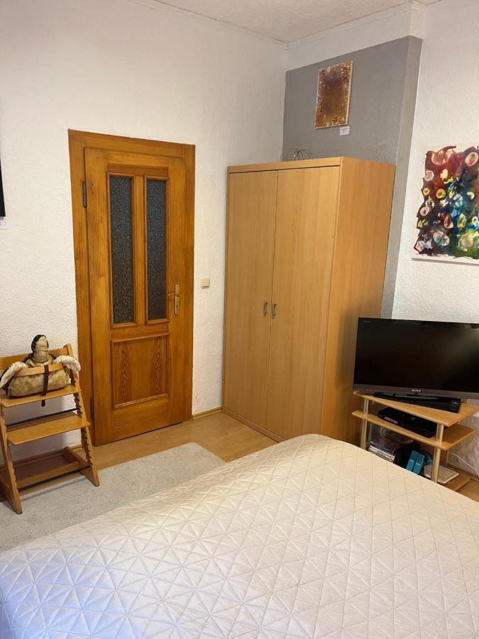 Delux Ferienwohnung Kunstgalerie Und Ilmradweg Kranichfeld Exteriér fotografie